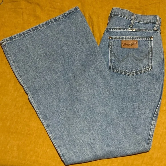 Wrangler Women's Light Blue Wide Leg Jeans - Picture 7 of 7